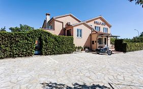 Apartments Villa Ana